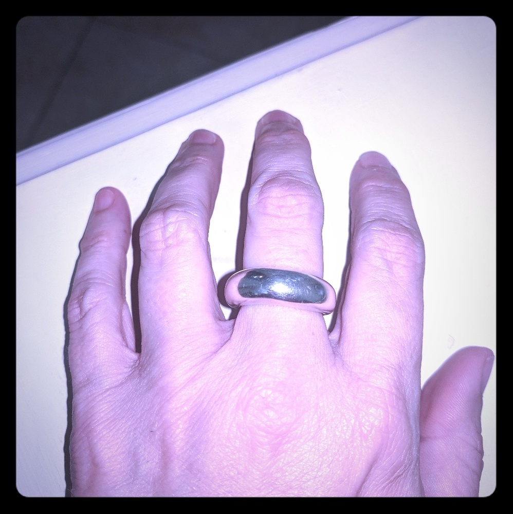 Authentic Gucci Sterling Silver Ring